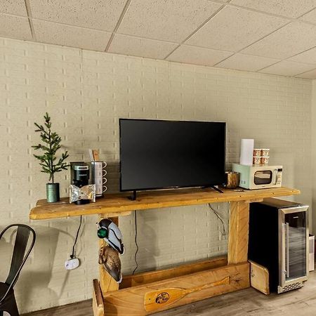 Stonegate Lodge King Bed Wifi 50 Roku Tv Salt Water Pool Room #104 Eureka Springs Luaran gambar