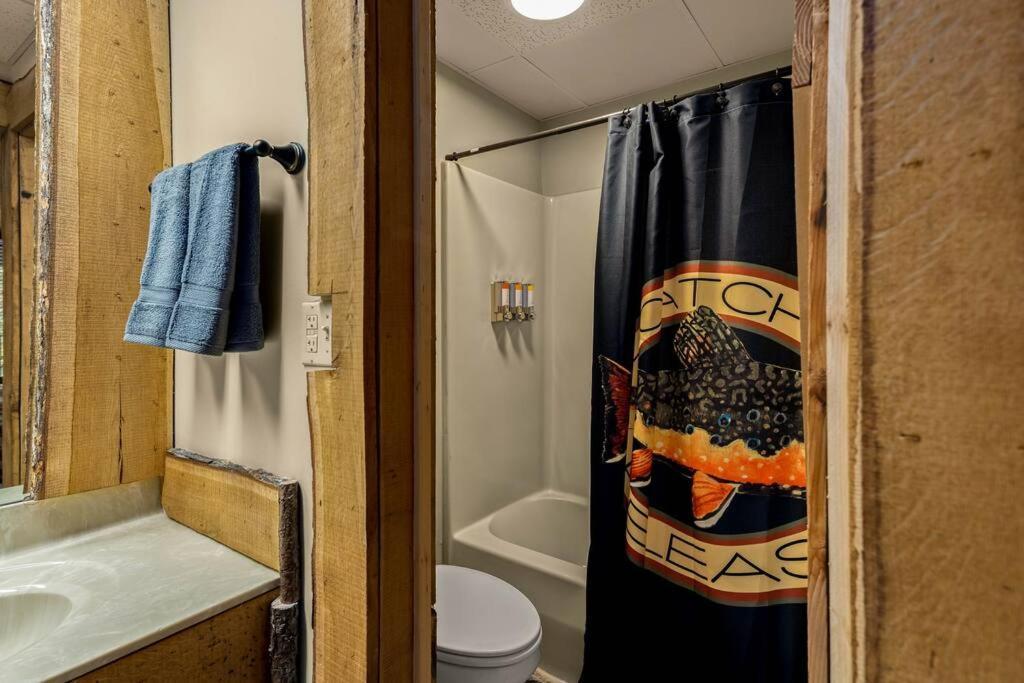 Stonegate Lodge King Bed Wifi 50 Roku Tv Salt Water Pool Room #104 Eureka Springs Luaran gambar