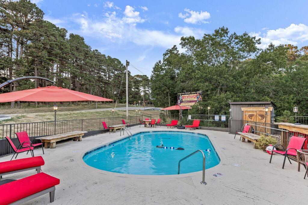 Stonegate Lodge King Bed Wifi 50 Roku Tv Salt Water Pool Room #104 Eureka Springs Luaran gambar
